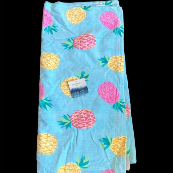 🆕 Cynthia Rowley Perfect Pineapple Oversized Beach Towel - Picture 11 of 11